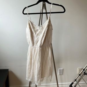 LIKE NEW Abercrombie & Fitch cream beaded lace mini dress S